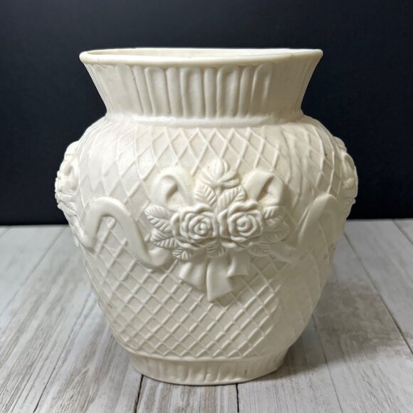 Vintage Bisque Porcelain Vase Sculpted 3D Raised Flower Pattern 6.25'' Tall - Picture 3 of 7